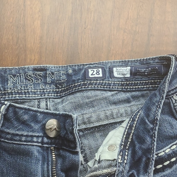 Miss Me 28 a Sunny/Skinny - Picture 1 of 3